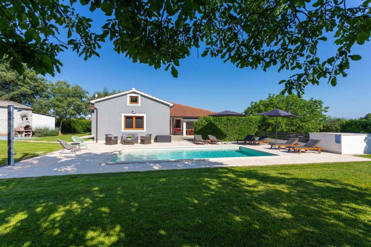 Villa Anavi Bicici Экстерьер фото
