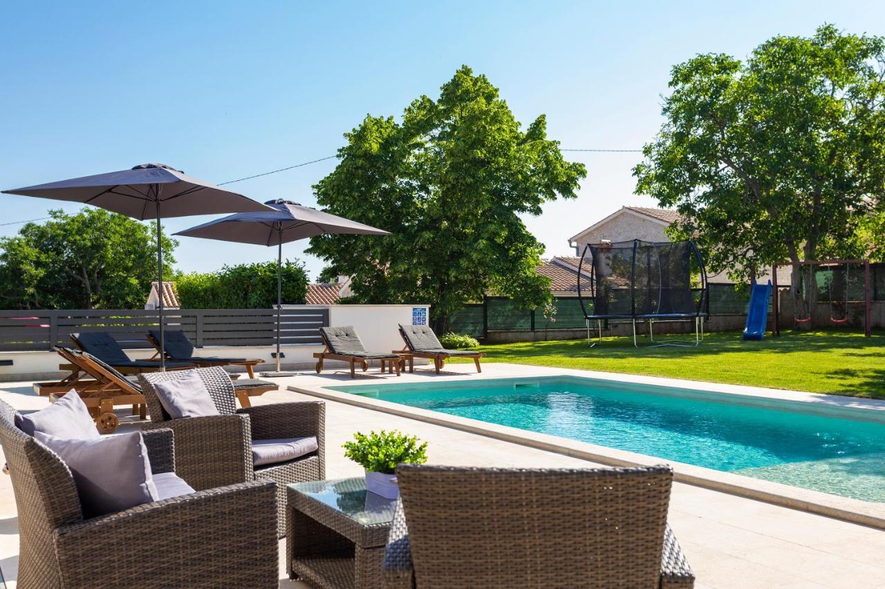 Villa Anavi Bicici Экстерьер фото