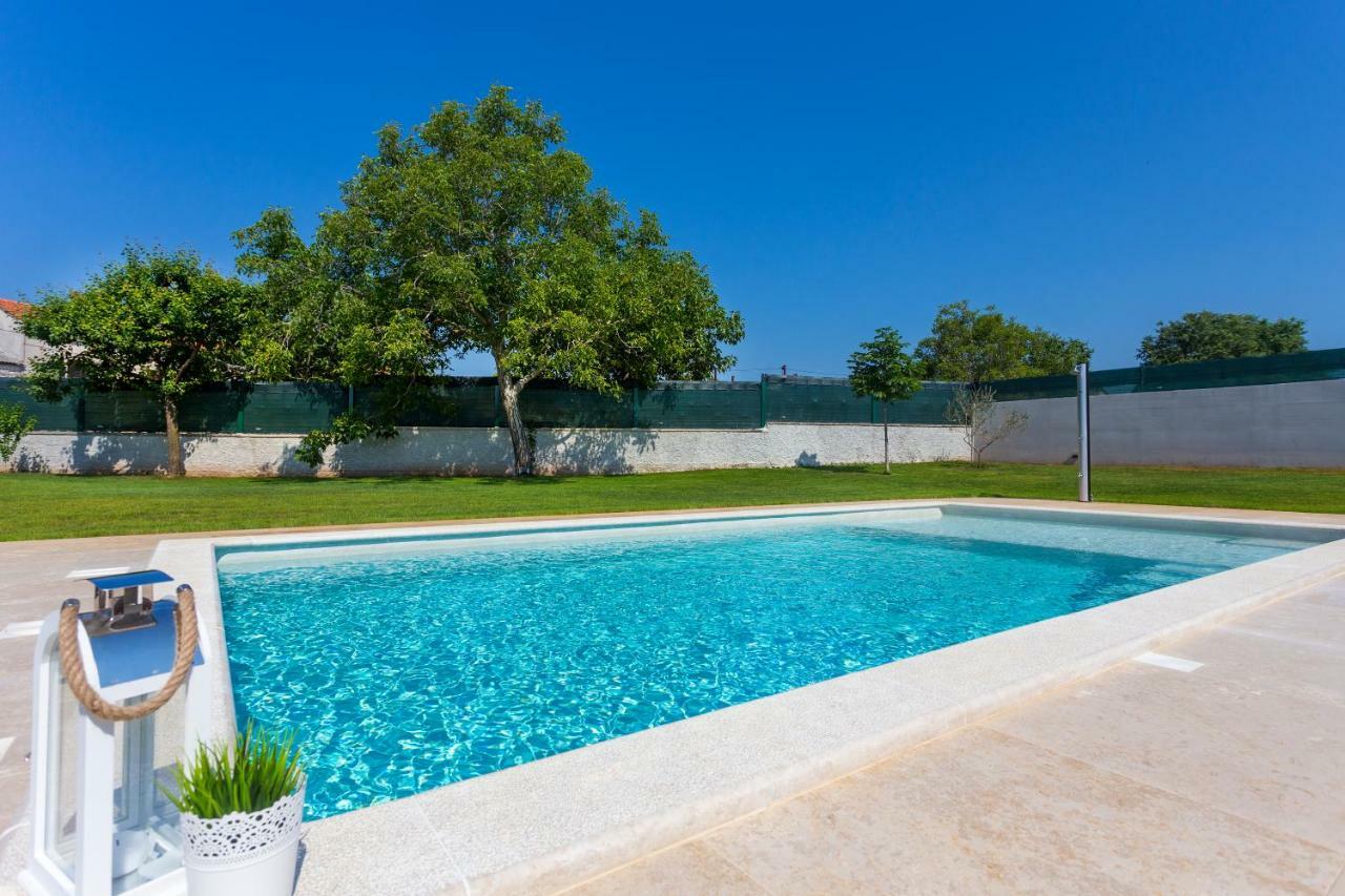 Villa Anavi Bicici Экстерьер фото